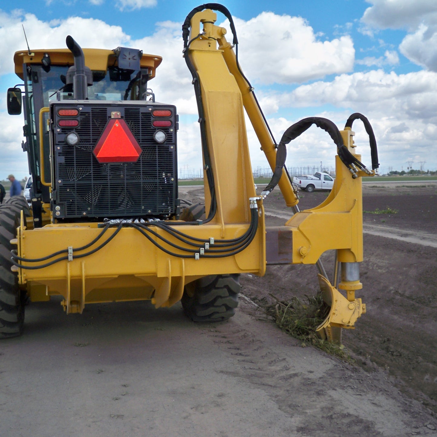 Rockland Road King Sloper with Hydraulic Side-Shift for Graders