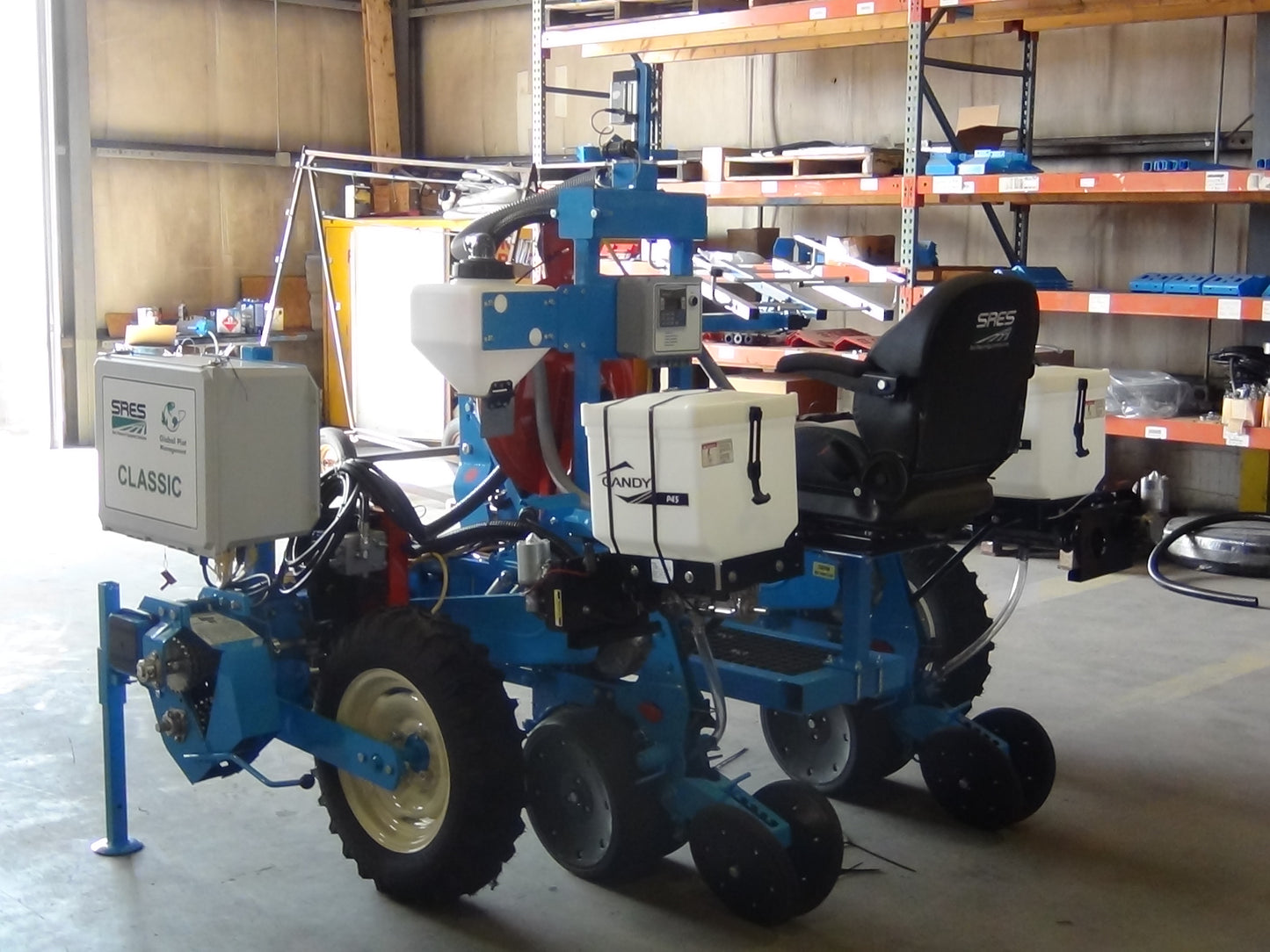 Kincaid Runabout Planter | 2-Row Planter | Classic & Strip Control | Horsepower 20–40 HP | For Tractors