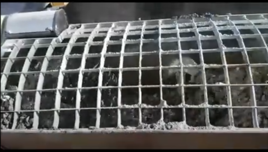 EI Attachments Cement Mixing Bucket | Model 08BM01100 | 1.44 Yards | For Wheel Loader