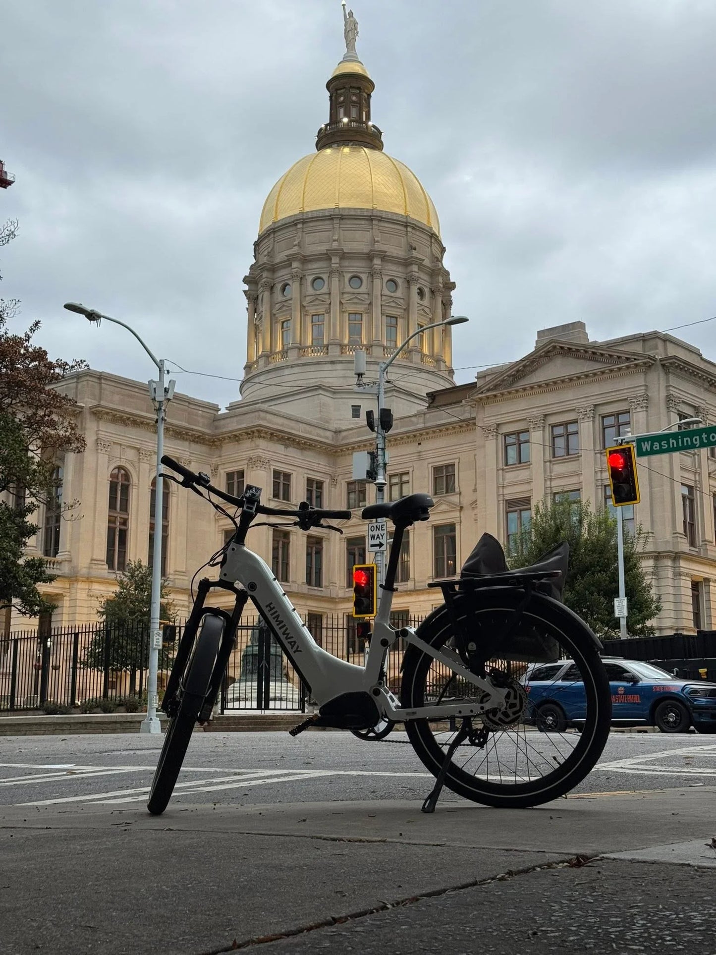 Himiway | Electric Bike | Model A7 Commuter | 27.5 x 2.4” Tires | 750W Hub Motor | 65 Mile Range | 400 lb Payload | Full Suspension Comfort | For Urban Comfort & All-Terrain Exploration