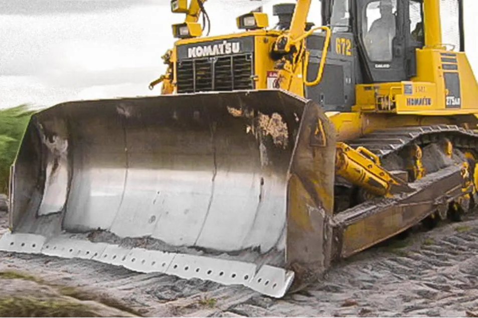 Bedrock Attachments Heavy-Duty SU Blade | Model BBD8TSU-1 | Width: 159.4" | Weight: 4600 kg | For Bulldozer