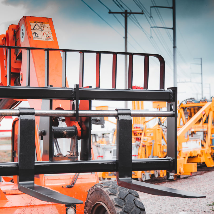 Arrow Pallet Forks Telehandler CAT | Fork Length 48"-60" | Frame Width 48" | Horsepower 111-142 HP | For Telehandlers