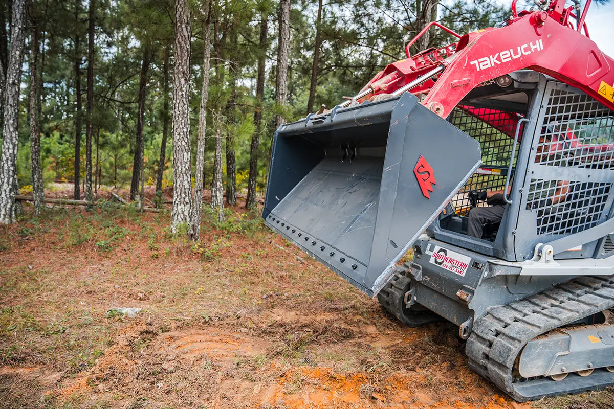 Solesbee’s | Bolt-On Edge Bucket | Models SSLB Series | Width 66" To 84" Inches | Hydraulic Flow 15–25 GPM | For Skid Steer