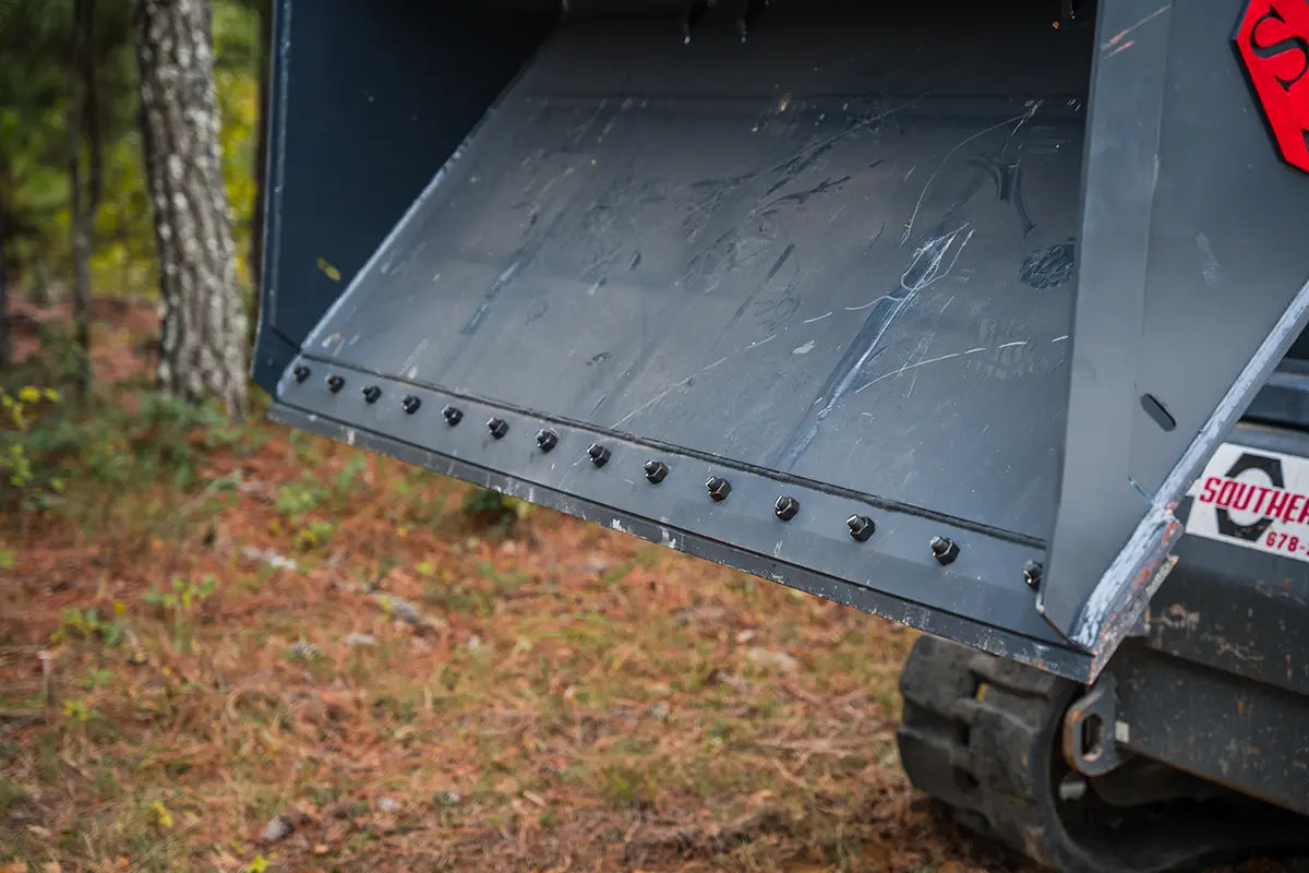 Solesbee’s | Bolt-On Edge Bucket | Models SSLB Series | Width 66" To 84" Inches | Hydraulic Flow 15–25 GPM | For Skid Steer