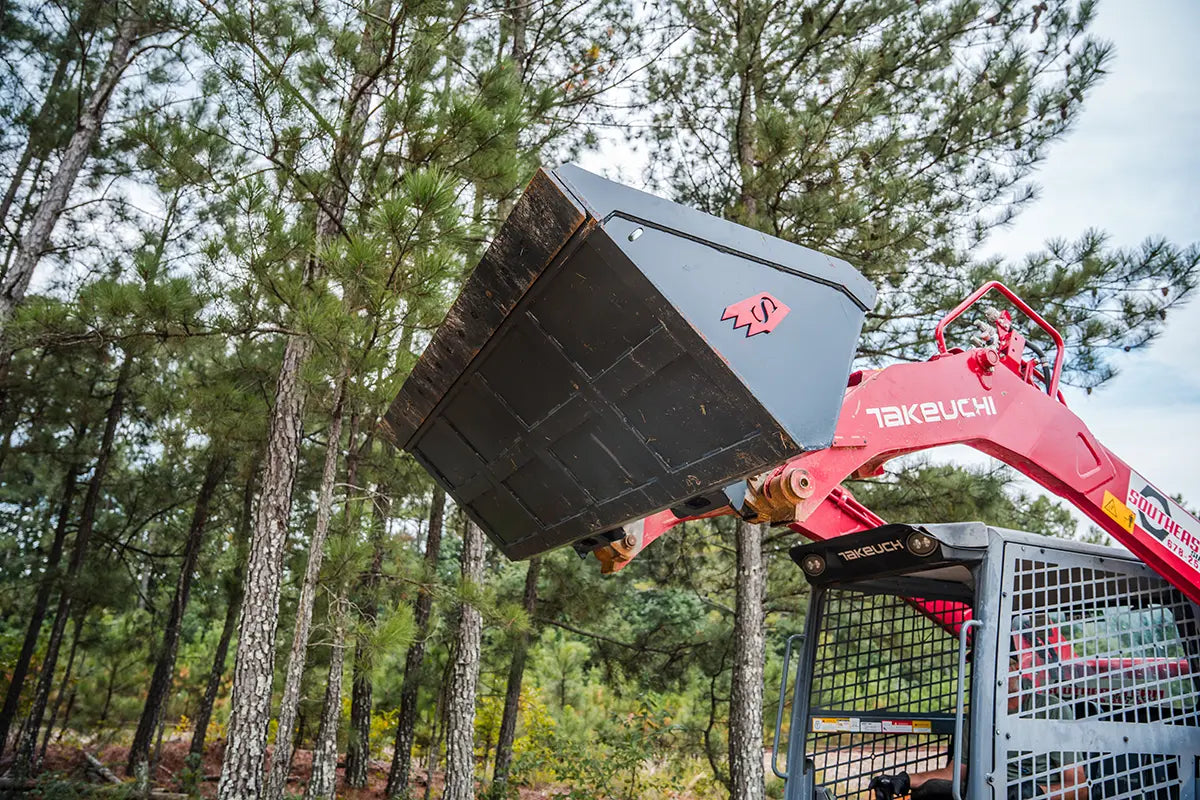 Solesbee’s | Bolt-On Edge Bucket | Models SSLB Series | Width 66" To 84" Inches | Hydraulic Flow 15–25 GPM | For Skid Steer