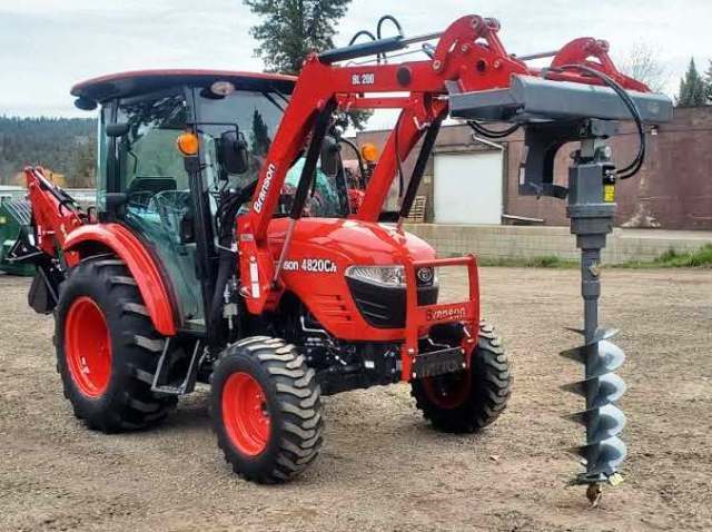 Worksaver Hydraulic Post Hole Diggers | Models 924HC | Auger Length 42" | Horsepower 30-60 HP | For Tractors