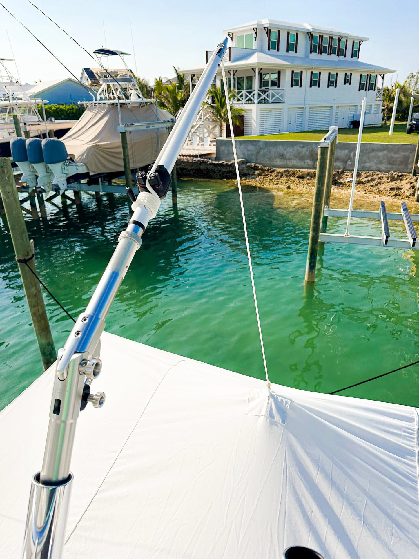Gemlux | Sportfish Cockpit Shade Pole System | Model AR-HB1-5PTO5-POLE-KIT | Pole Length 5' | 50+ lb Secure Lock System | For Boats with Standard Rod Holders