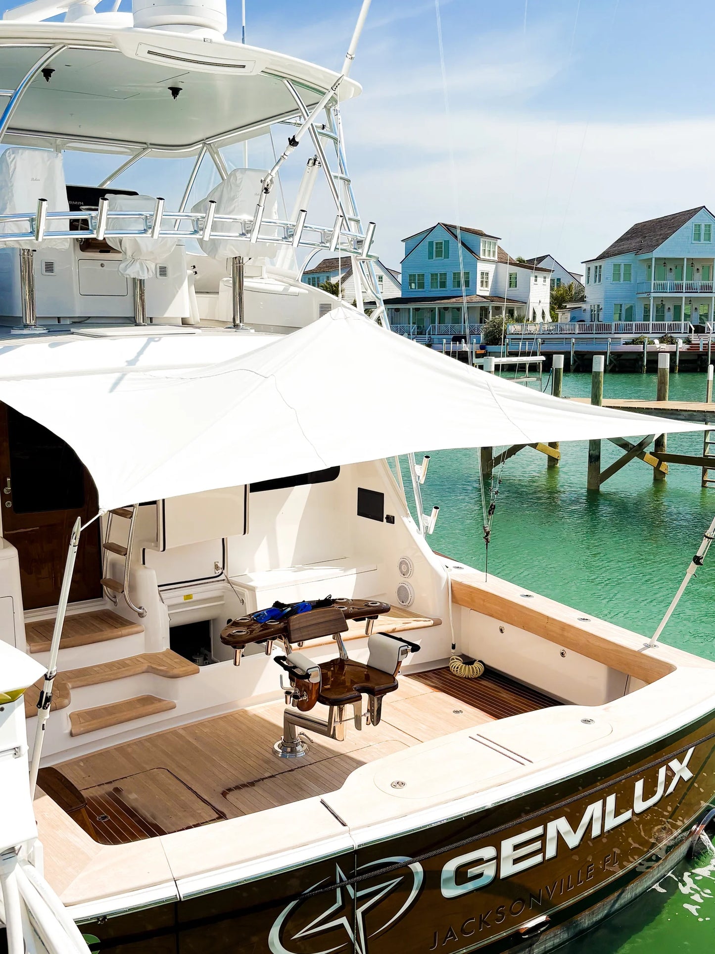 Gemlux | Sportfish Cockpit Shade Pole System | Model AR-HB1-5PTO5-POLE-KIT | Pole Length 5' | 50+ lb Secure Lock System | For Boats with Standard Rod Holders