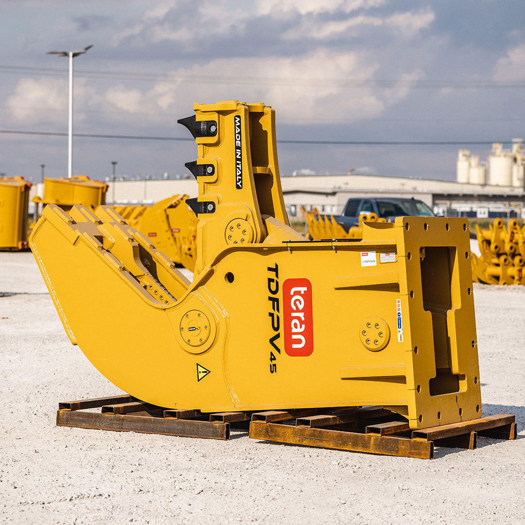 Teran 9921" LBS TDFPV45 Fixed Pulverizer, Excavator Attach