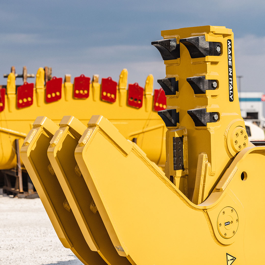 Teran 9921" LBS TDFPV45 Fixed Pulverizer, Excavator Attach
