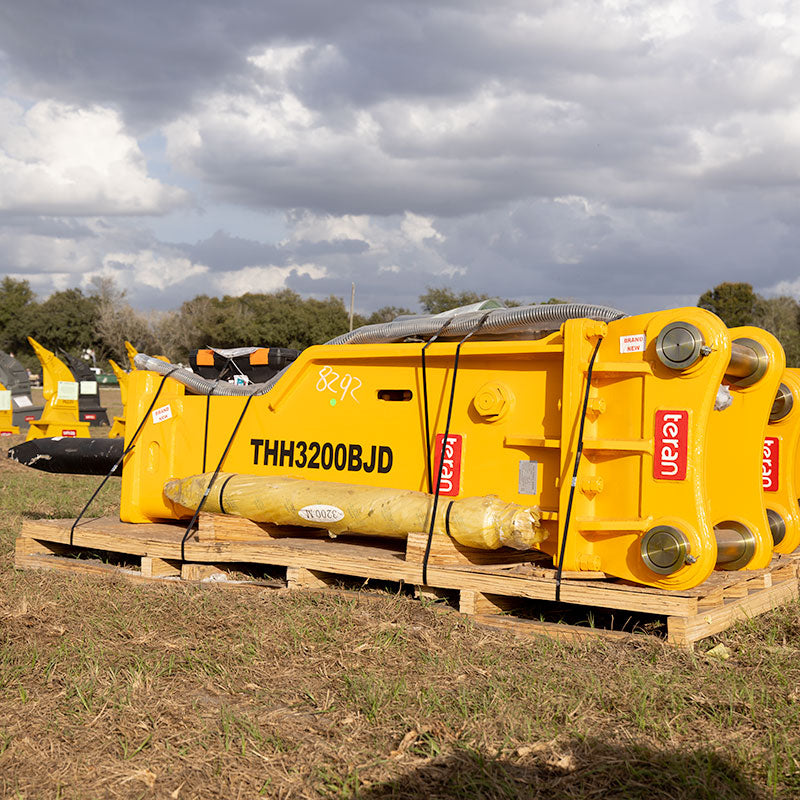 Teran THH3200BJD Hydraulic Breaker - JD/EX350 Linkage Box Type 100MM Pins, Excavator Attach