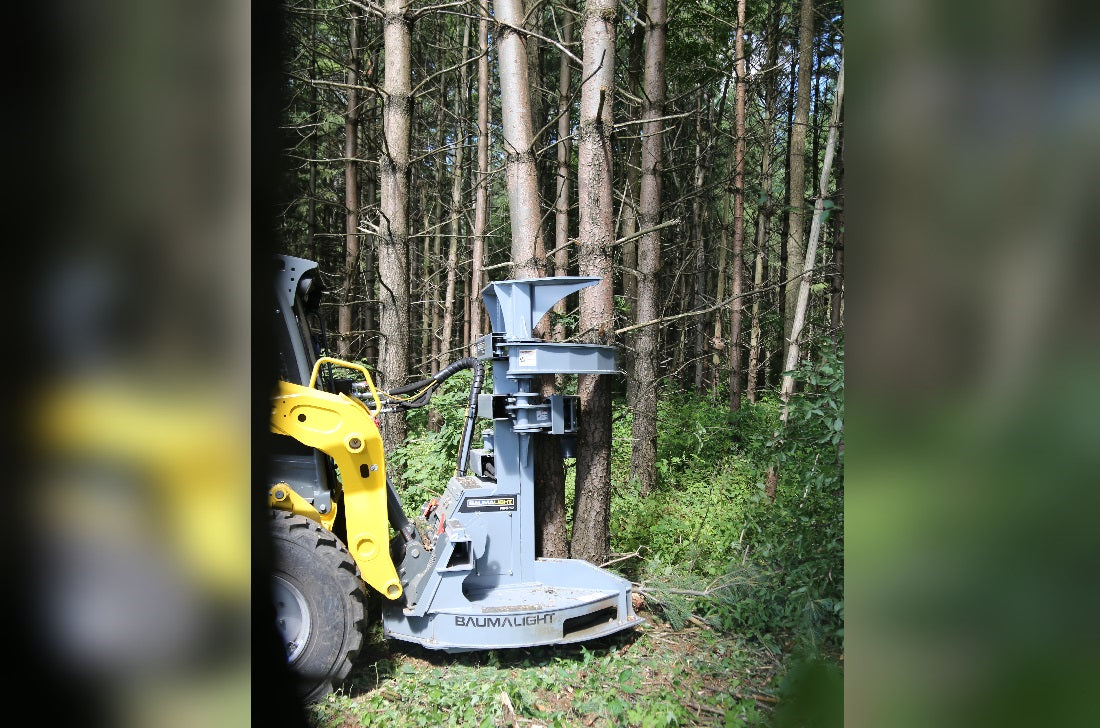 Baumalight Feller Buncher Tree Saw | Model FBS-752 | Blade Diameter 52" | Maximum Cut 20" | Hydraulic Flow 20 To 25 GPM | For Skid Steers