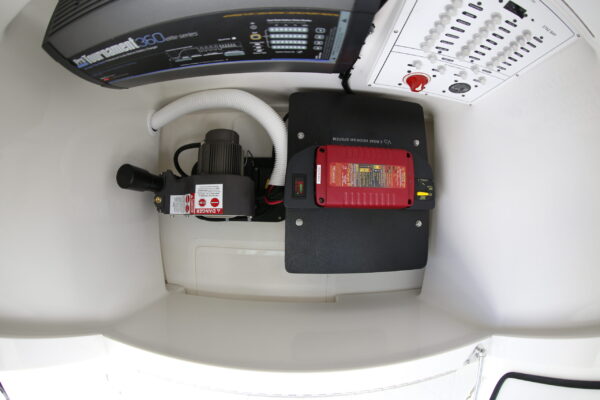 Brownie Third Lung Battery Operated Systems | Model BOS Series | Width 9" | For DC-Powered Hookah Diving System