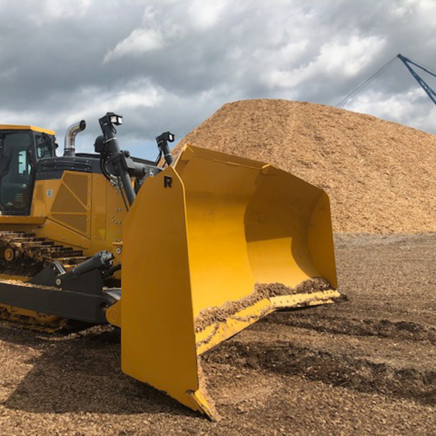 Rockland Woodchip Blade | Model LM, WC & SL U-Blade | Width 120" To 288" inches | Capacity 9.5 To 120 Cubic Yard | For Dozers
