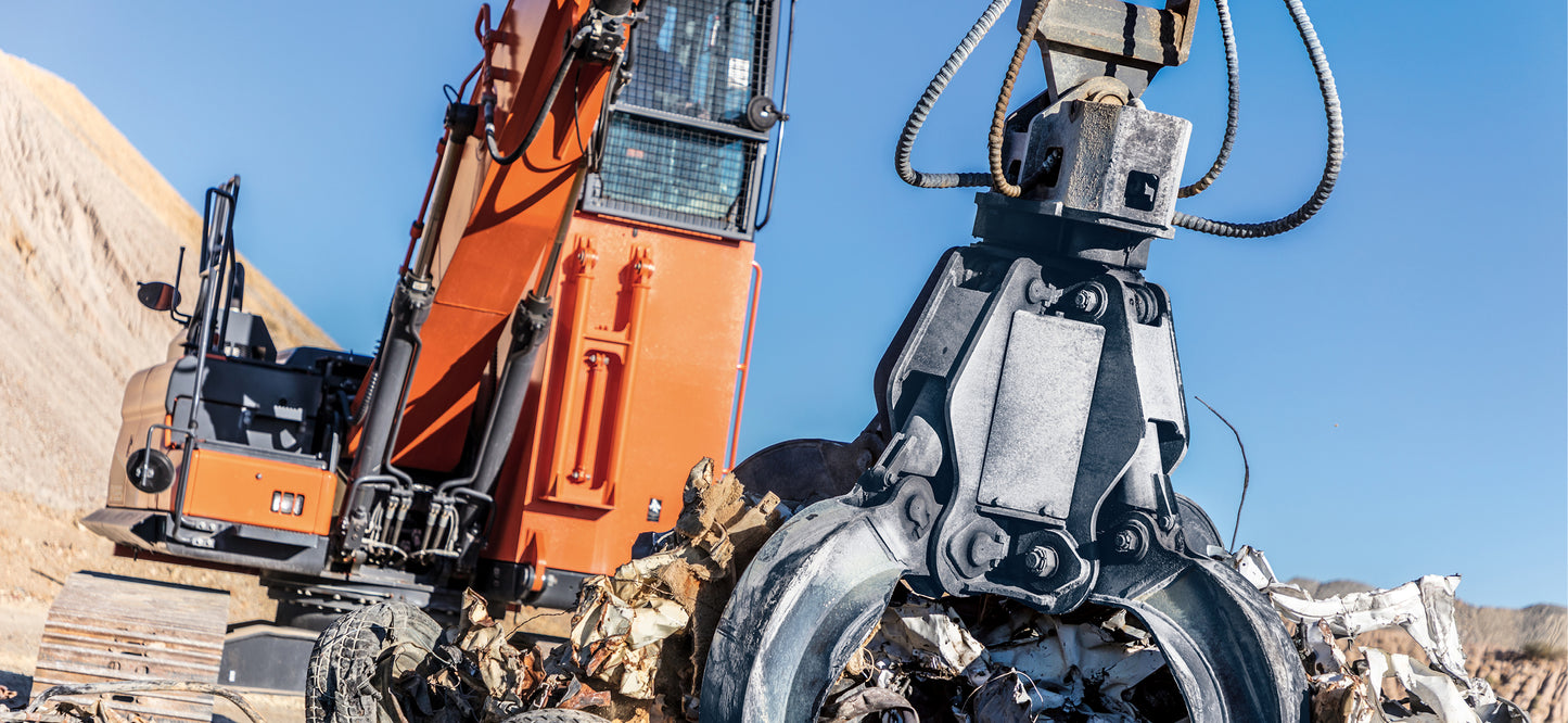 Develon | Material Handler | Model DX225MH-5 | Reach 35' 5" | Loading Height 40' 0" | 162 hp | 30.4 Tons | For Scrap, Recycling & Industrial Handling
