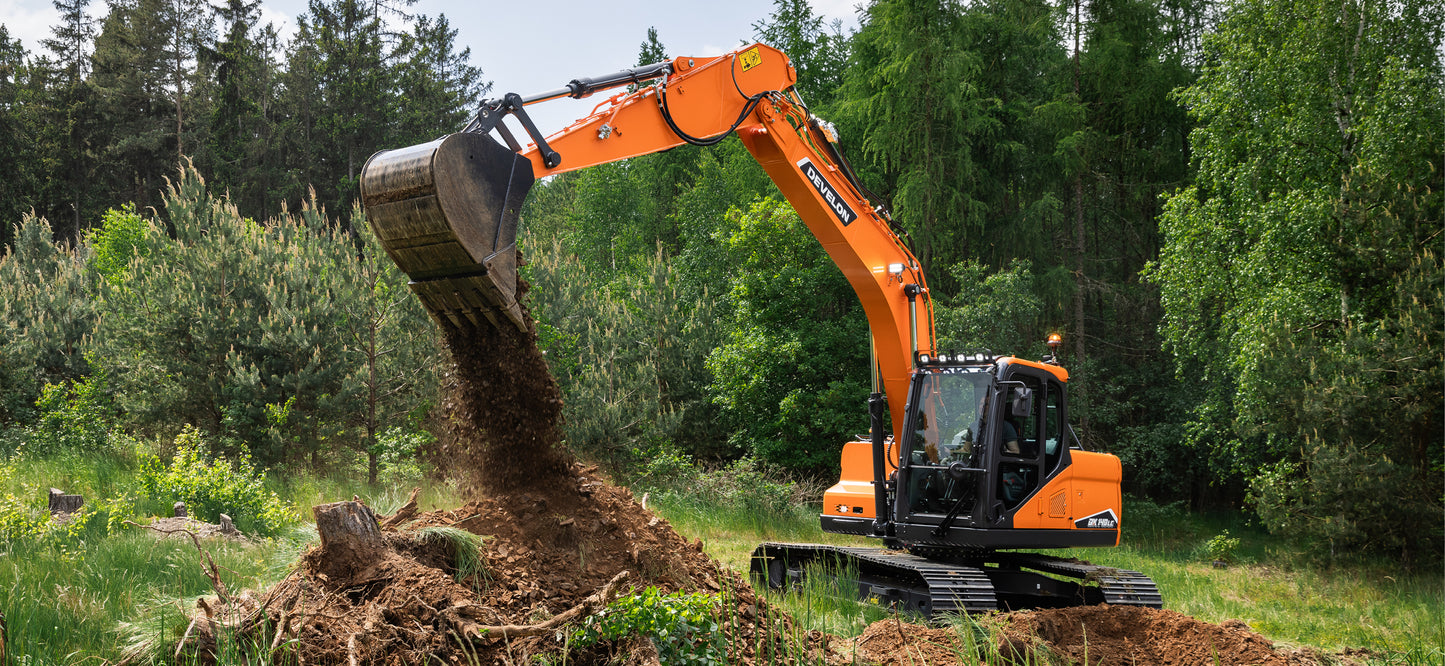 Develon | Crawler Excavator | Model DX140LC-7K | Dig Depth 20' 1" | 107.3 hp | 15.9 Tons | For Heavy-Duty Excavation, Trenching & Construction