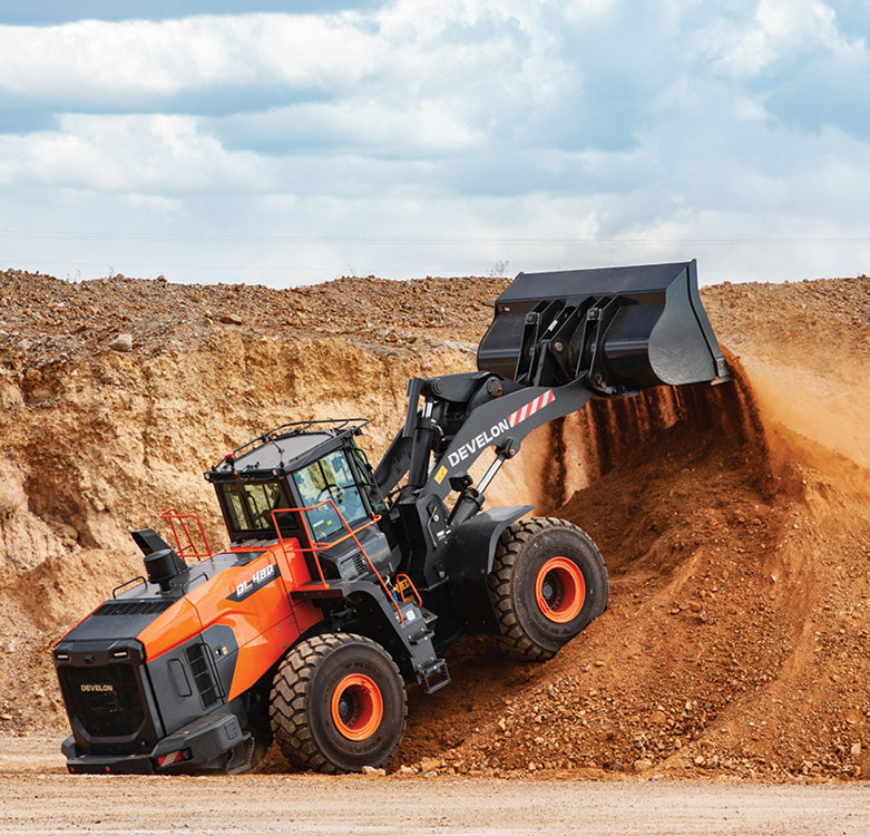 Develon | Wheel Loader | Model DL480-7 | Width 10' 9.9" | Horsepower 344.6 HP | For Heavy-Duty Construction, Mining & Material Handling