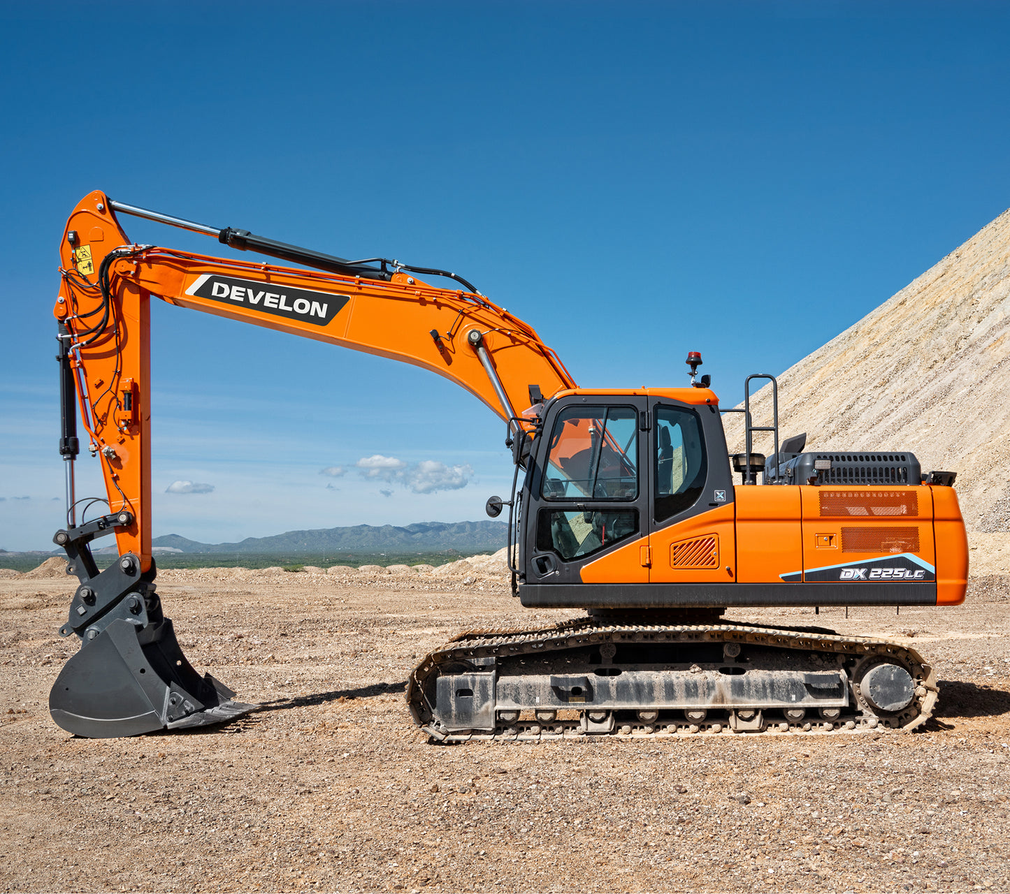Develon | Crawler Excavator | Model DX225LC-7X | Dig Depth 21' 7" | 162.3 hp | 26 Tons | For Precision Earthmoving & Rugged Jobsite