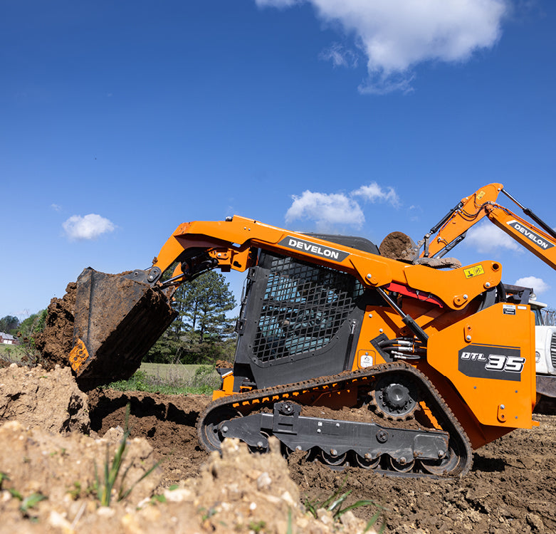 Develon | Compact Track Loader | Model DTL35 | Capacity 1.9 Tons | Horsepower 115.3 HP | For Construction, Landscaping, & Material Handling