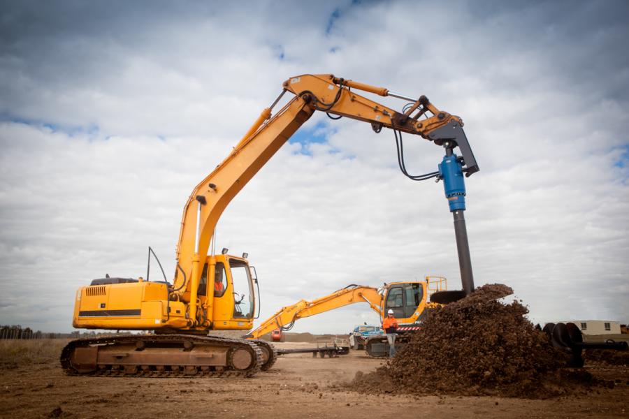 Auger Torque | Auger Range | Models PA Series | 22" To 60" Diameter | 4.33" Square Shaft | Machine Size 17 To 45 Tons | For Excavators
