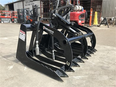 Paladin Brush Grapple Flat Bottom W/ Hoses And Couplers | Working Width 42"-54" | 8-15 GPM | For Mini Skid Steer