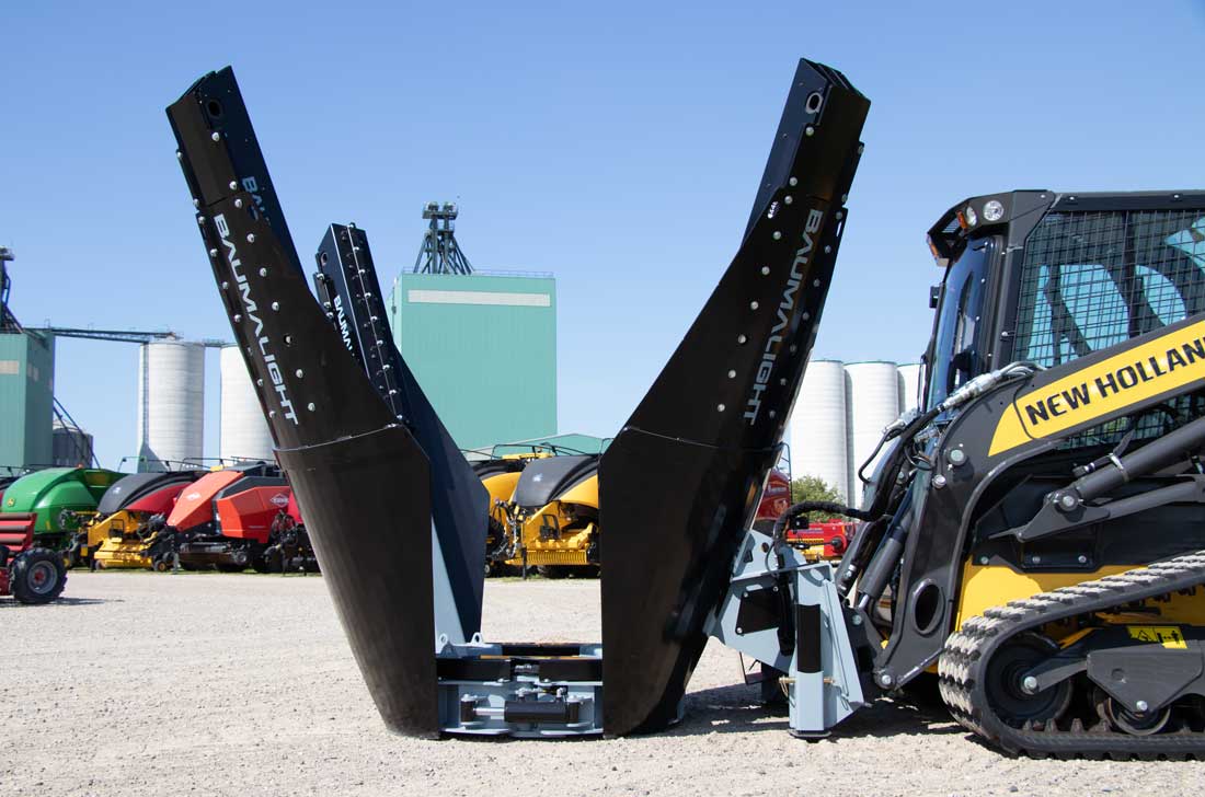 Baumalight Industrial Tree Spade | Model DR-448 | Width 48" | Opening Width 30" | Hydraulic Flow 10–35 GPM | For Skid Steers