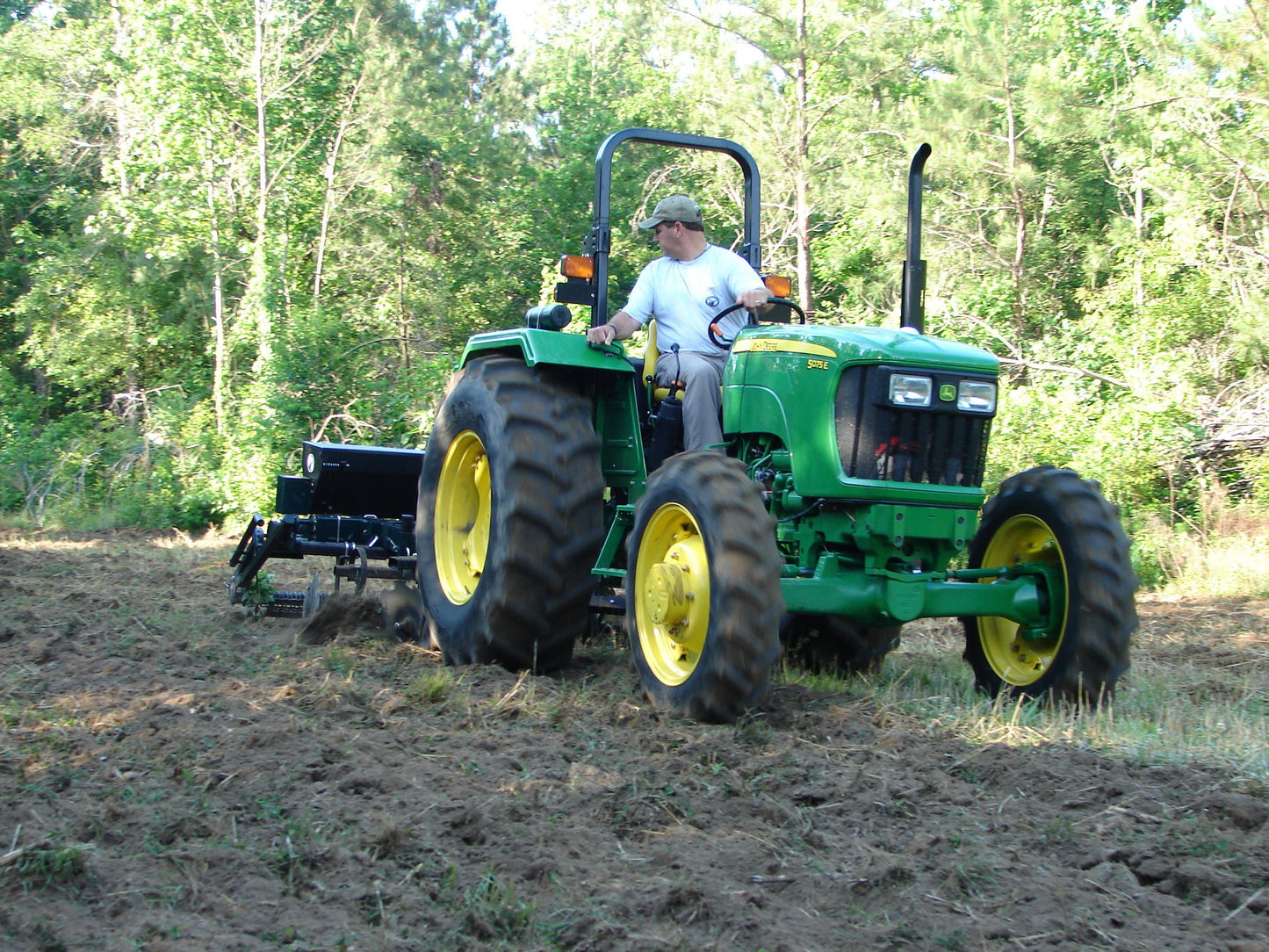 PLOTMASTER 6' Hunter 600 | Cultipacker, Seeder, Disk | Food Plot Planter | 3pt Hitch For Tractor