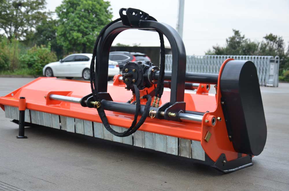 Farmer Helper | Super Heavy Duty Flail Mower | Model FH-D Series | Working Width 47" to 71" | Horsepower 25 To 65 HP | For Tractors