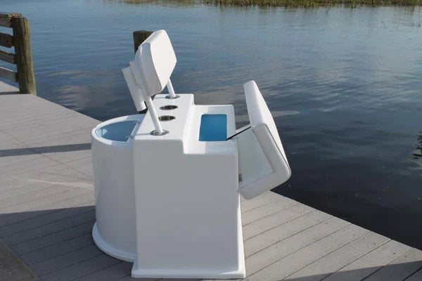 RIO MARINE CUSTOMS | Fiberglass Leaning Post | Livewell + Storage | Model DLPLW | 42" W x 36" D x 30" H | Heavy-Duty Fiberglass | For Fishing Enthusiasts