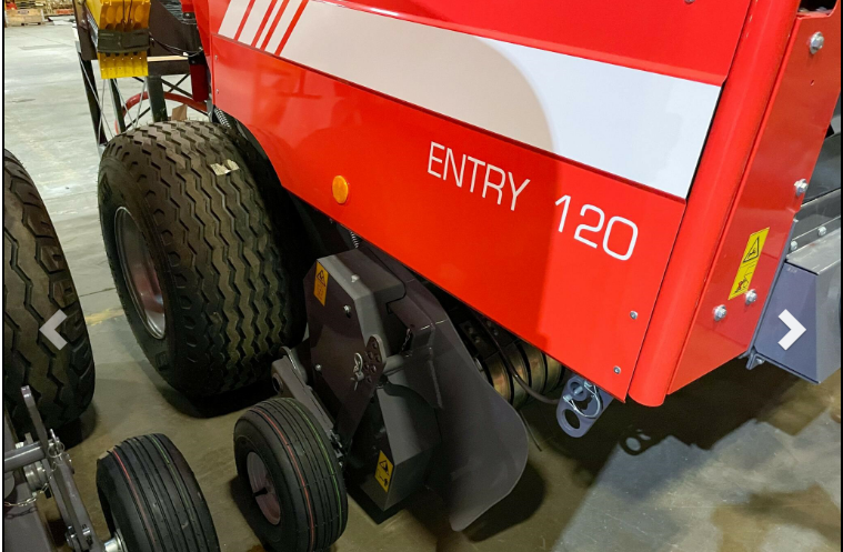 Maschio Entry 120 – Round Baler | 33 Rollers | 40 HP For Tractor