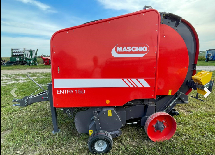 Maschio Entry 150 – Round Baler | 41 Rollers | 50 HP For Tractor