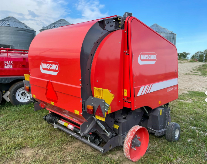 Maschio Entry 150 – Round Baler | 41 Rollers | 50 HP For Tractor