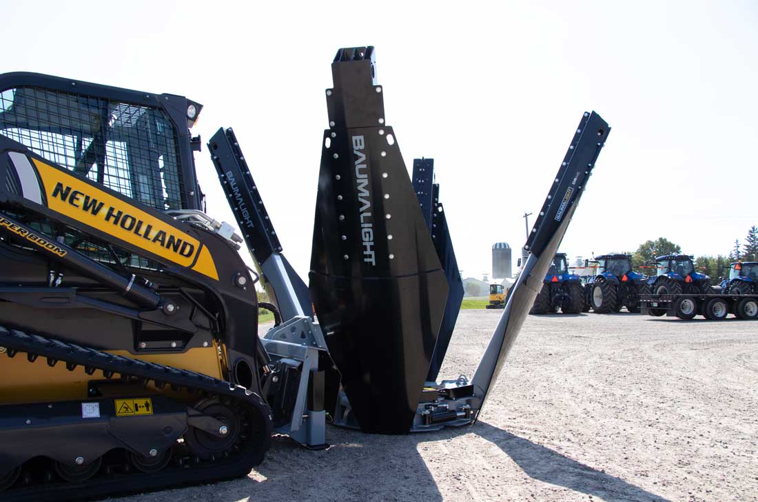 Baumalight Industrial Tree Spade | Model DR-448 | Width 48" | Opening Width 30" | Hydraulic Flow 10–35 GPM | For Skid Steers