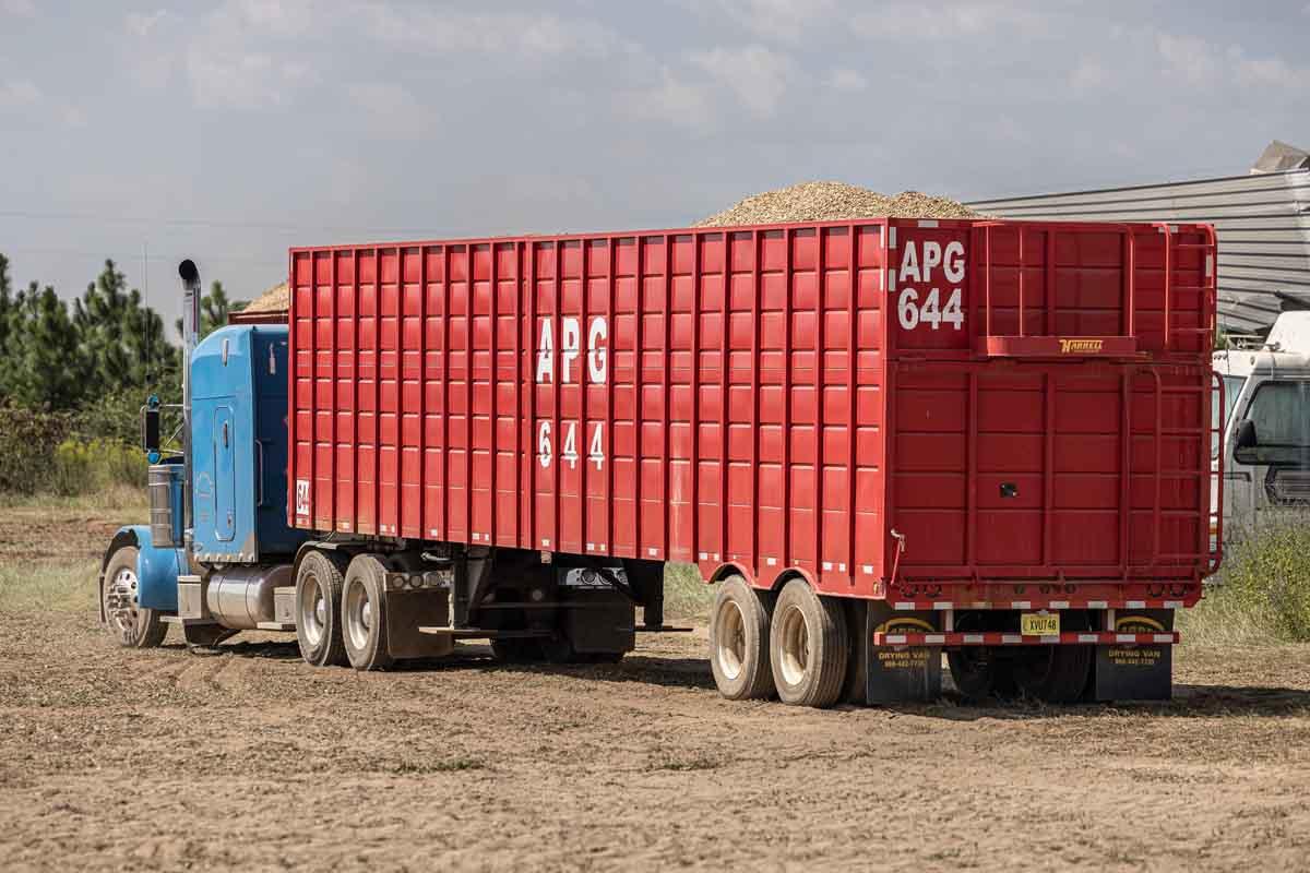 Harrell Ag | Drying Van | Model 45' & 48' Feet | Trailer Width 102" inches | HorsePower 100+ HP | For Tractors & Semi Trucks