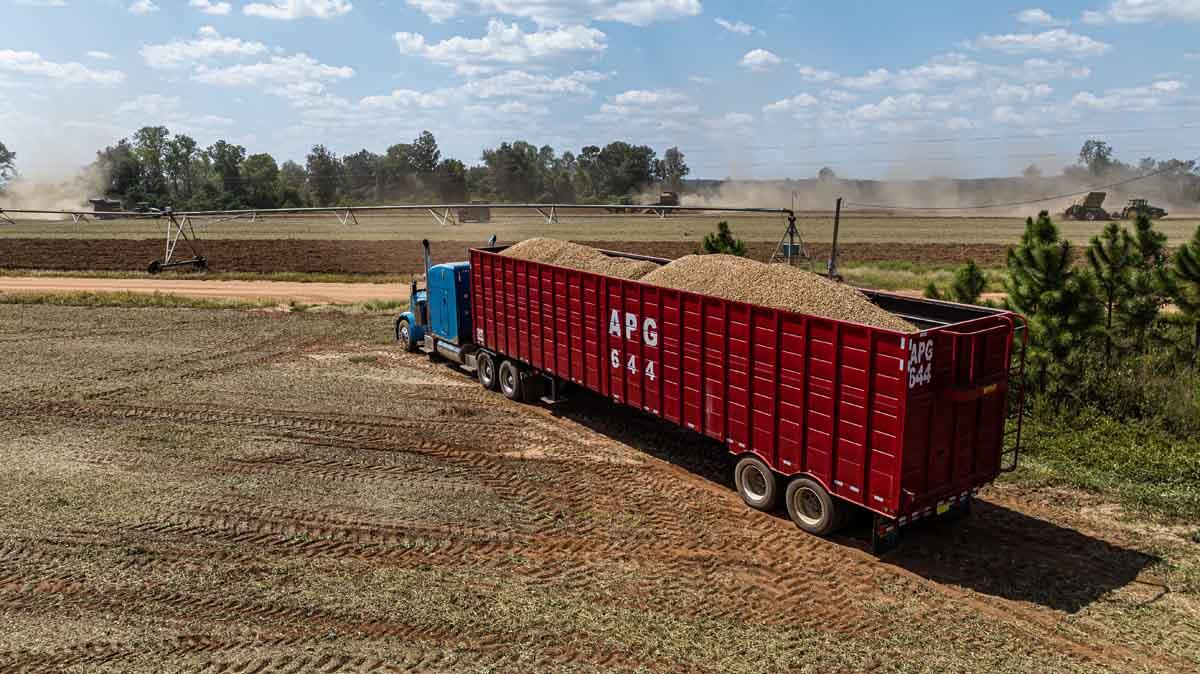 Harrell Ag | Drying Van | Model 45' & 48' Feet | Trailer Width 102" inches | HorsePower 100+ HP | For Tractors & Semi Trucks