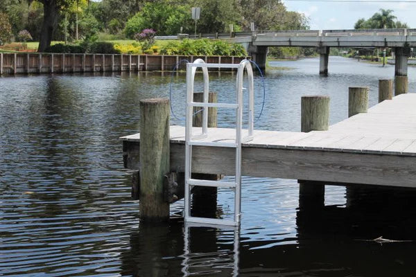 RIO MARINE CUSTOMS | 4-Step Lift Ladder | Model LD4LF-SHP | 17 9/16" W x 48" H | 550 lb Capacity | Manual Lift Design | Fixed & Floating Dock
