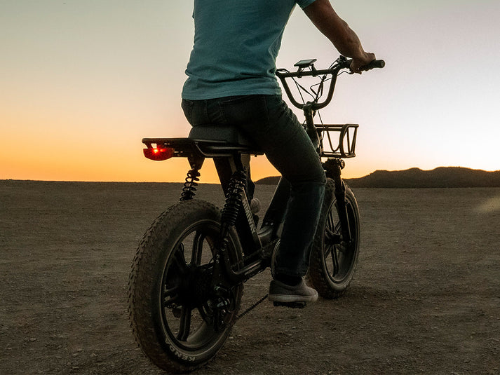 Himiway Moped-Style Electric Bike | Model Escape Pro | Length 69" | Battery 48V 17.5Ah | Range 50 Miles | 750W Hub Motor