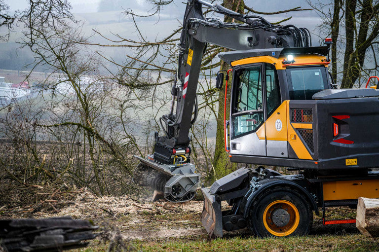 FAE | UML/HY, UML/HY/VT & UML/HY/SONIC Forestry Mulcher | Models 100 To 150 | Width 43.4" to 62.3" Inches | Machine Size 7 To 15 Ton | For Excavators
