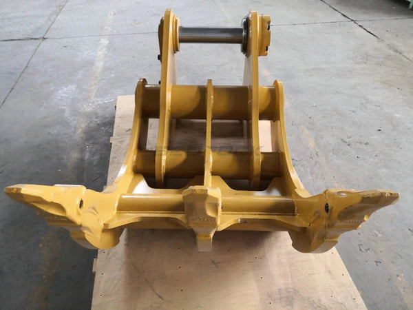 Bedrock Attachments Rake | Model EK-DB36 | Width 42" | Pin Sizes: 100mm & 90mm | Weight 780kg | For Excavator