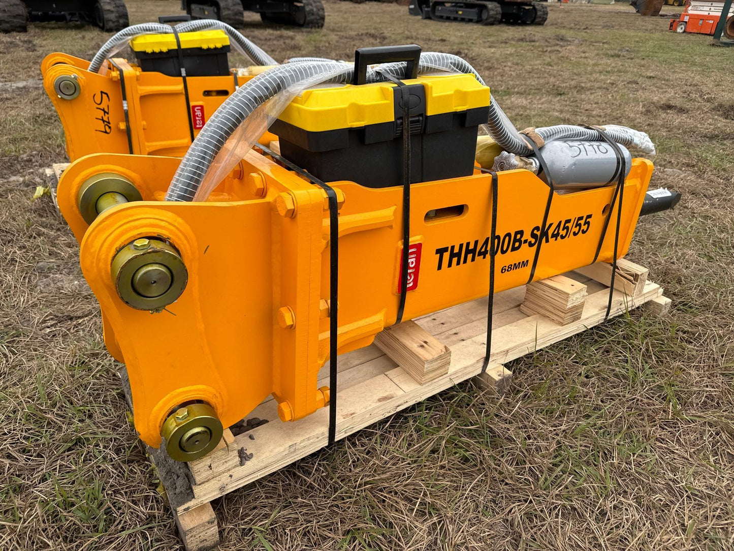TERAN THH400B HYDRAULIC BREAKER – KOBELCO SK45/50/55, EXCAVATOR ATTACH