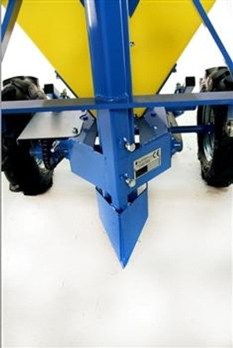 Farm-Maxx Single Row Potato Planer | Machine Width 32" inches | Horsepower 15 HP | For Tractors