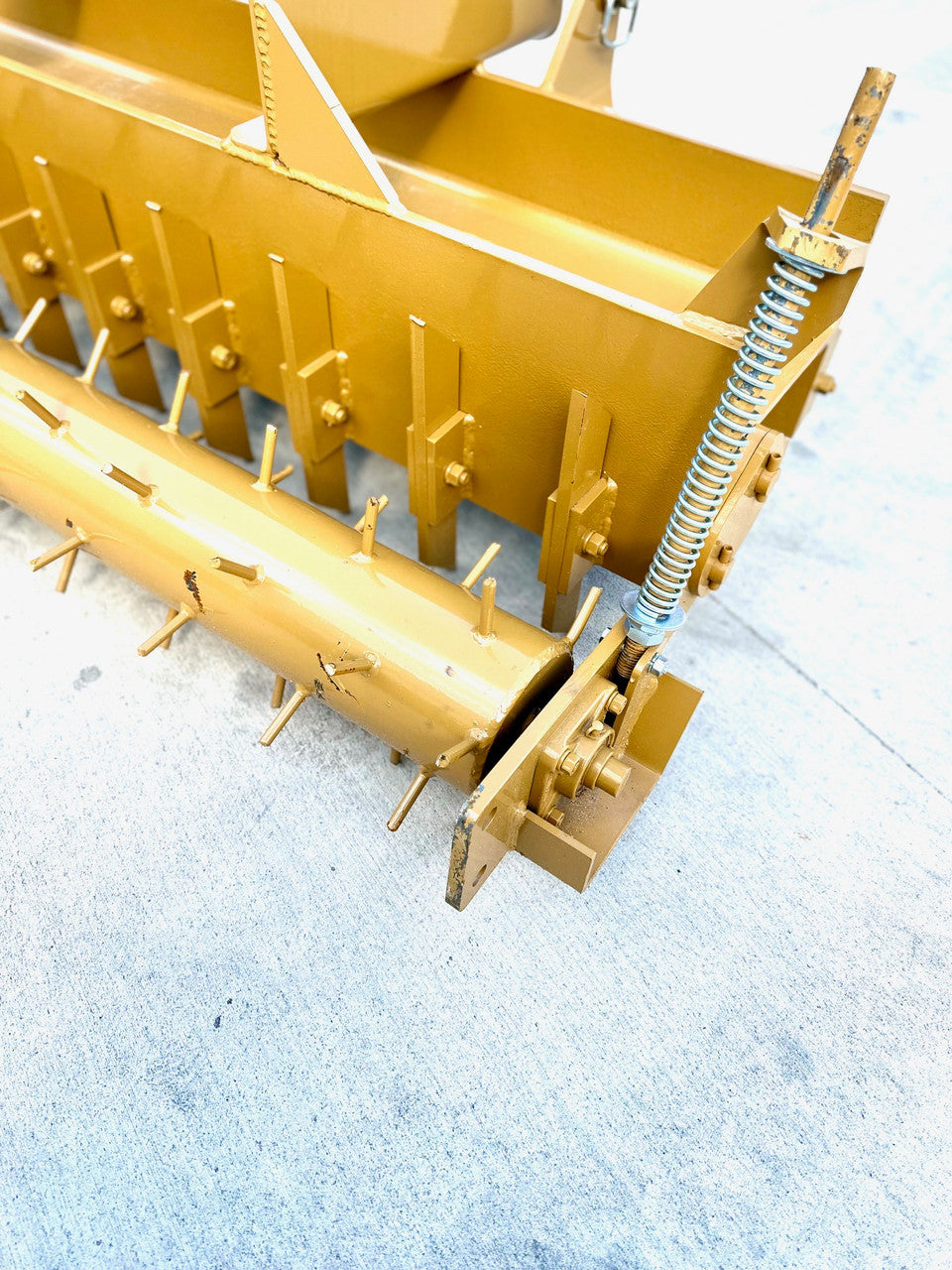 Farm-Maxx Heavy Duty Pulverizer | Sizes 60" & 72" inches Horsepower 40-55 HP | For Tractors