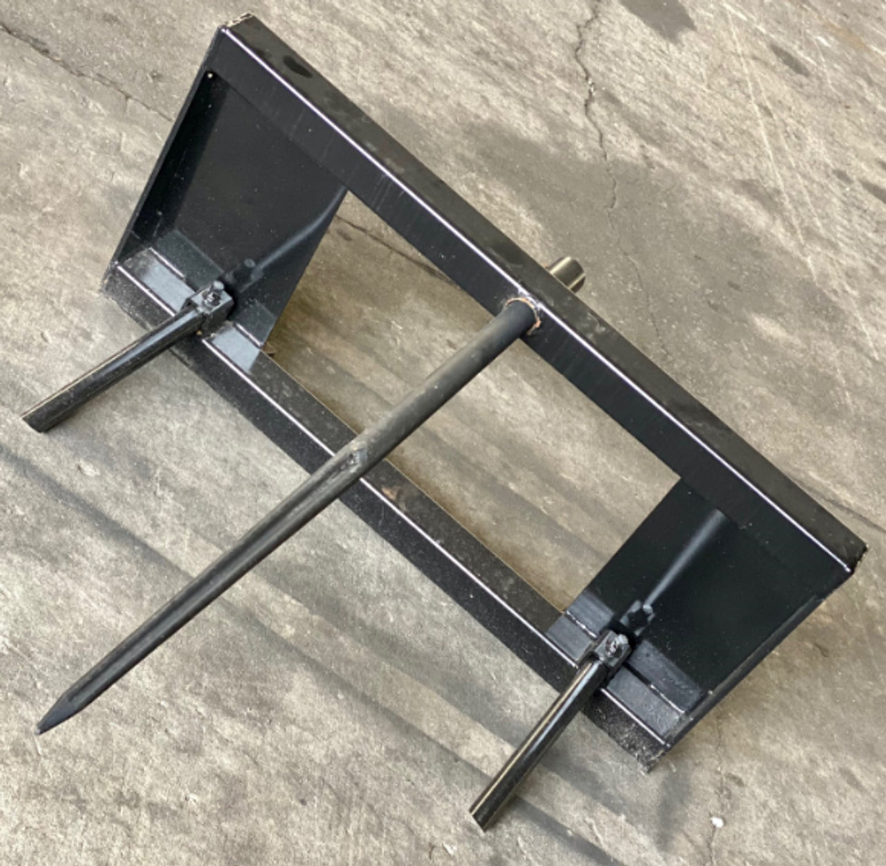 Farm-Maxx Bale Spear | Model FBS42-48 | Usable Spike Length 42" inches | For Skid Steer