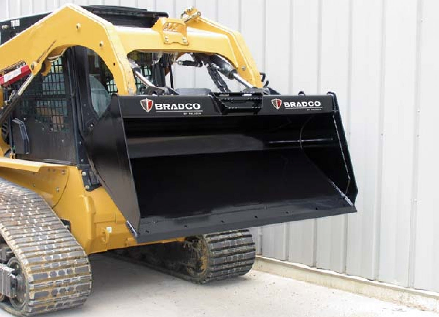 Paladin Bucket Smooth Long Floor | 60"-84" Working Width | 15-25 GPM | For Skid Steer