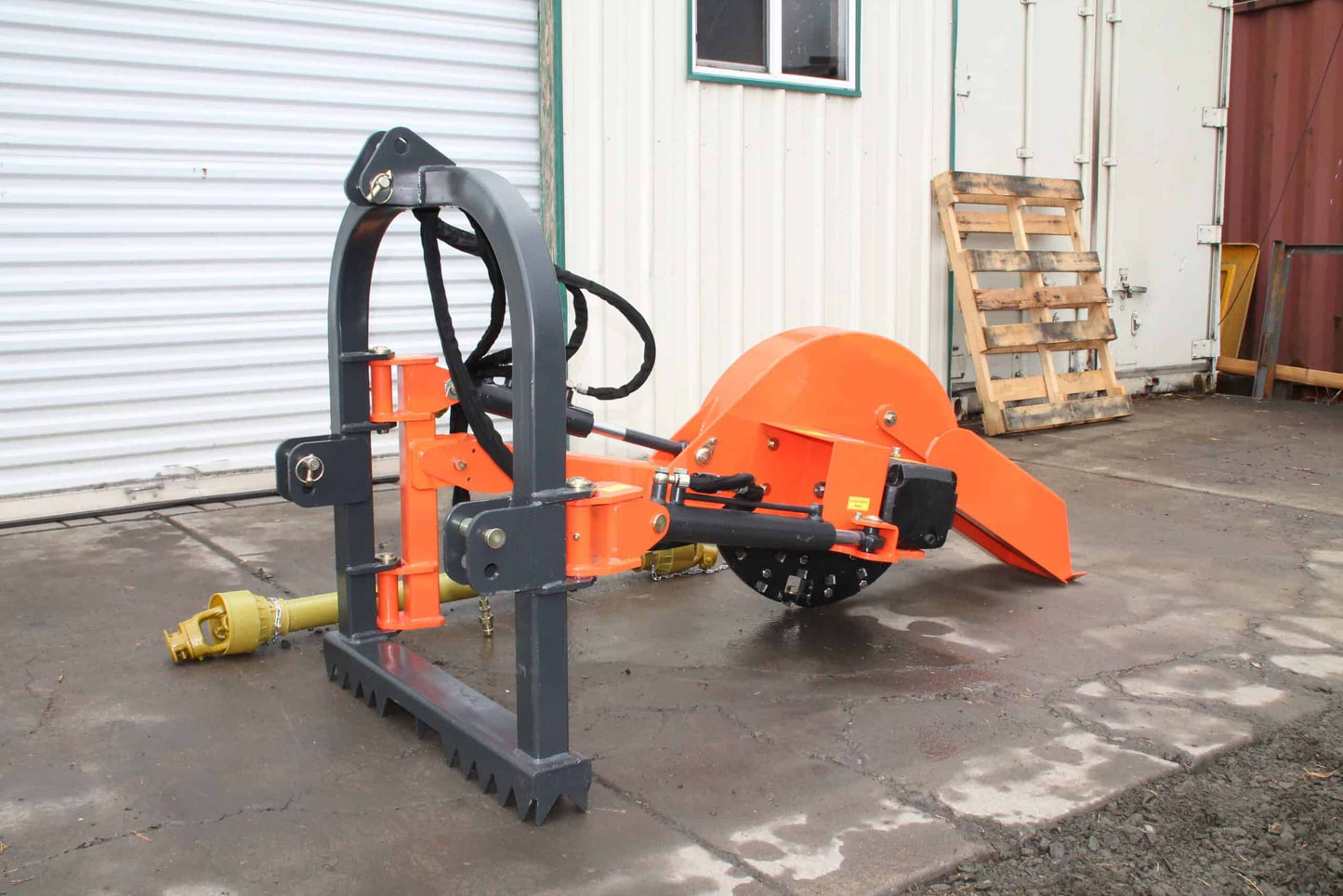 Farmer Helper | 2-Way Hydraulic Stump Grinder | Model FH-SG24-PRO | 24" Cutting Wheel | Dual Direction Carbide Teeth | Horsepower 30 To 50 HP | For Tractors