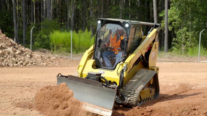 Bedrock Attachments 6-Way Blade | Width 79" | Model SK6W-79 | Hydraulic Flow Range: 42-86 L/min (11-23 GPM) | For Skid Steer
