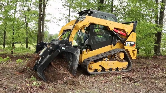 Bedrock Attachments Grapple Rake | Width 72" | Model SKGRR-72 | Hydraulic Flow Range: 15-25 GPM | For Skid Steer