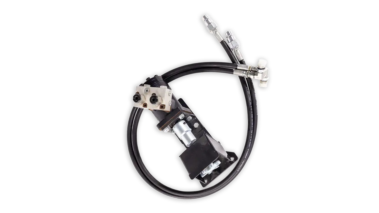 Ignite Attachments Hydraulic Rotation Chute | Model HRC-3PT | Width 18" | Length 20" | Horsepower 15-65 HP | For Tractors