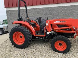 Kioti NS6010 Cab 4WD Tractor | 60 HP Gross Power | Hydrostatic Transmission, Climate-Controlled Cab