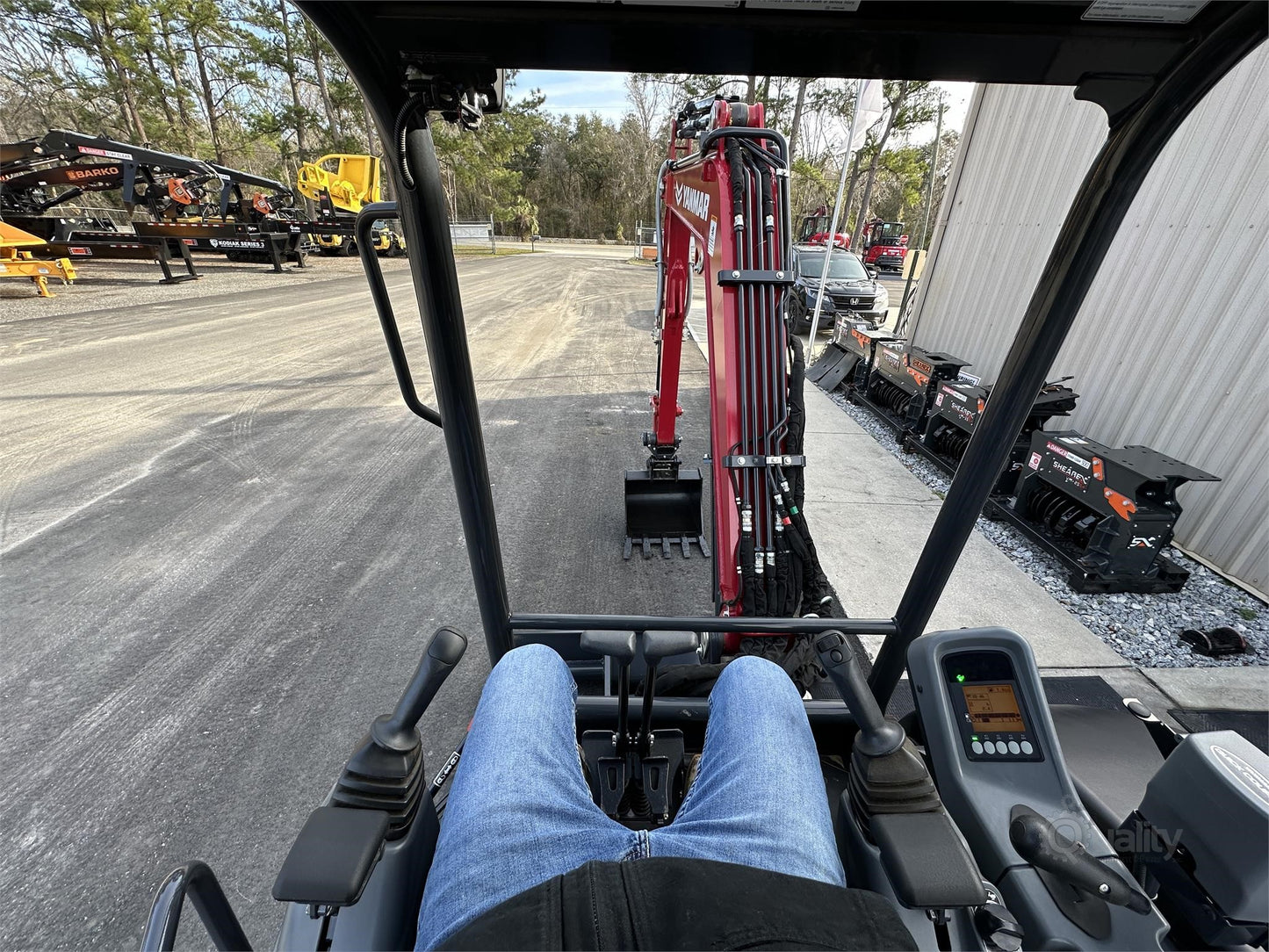 Yanmar Mini Excavator | 2024 Model SV40 | Machine Size 12,000 lbs | Fuel Capacity 14.8 Gallons